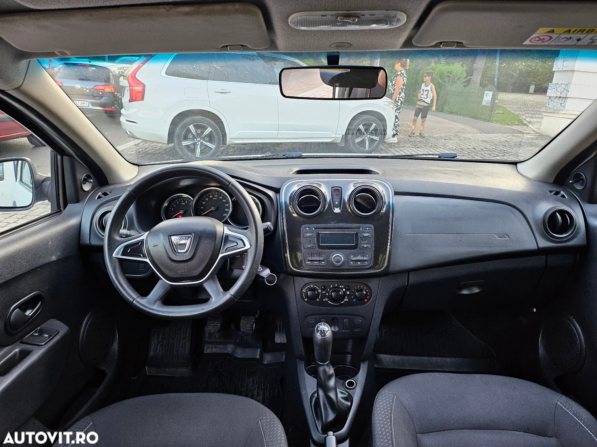 Dacia Logan 1.0 SCe Ambiance - 9