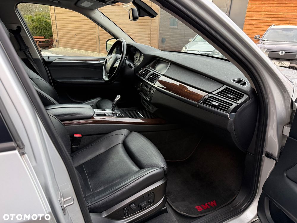 BMW X5 xDrive35i Sport-Aut - 20