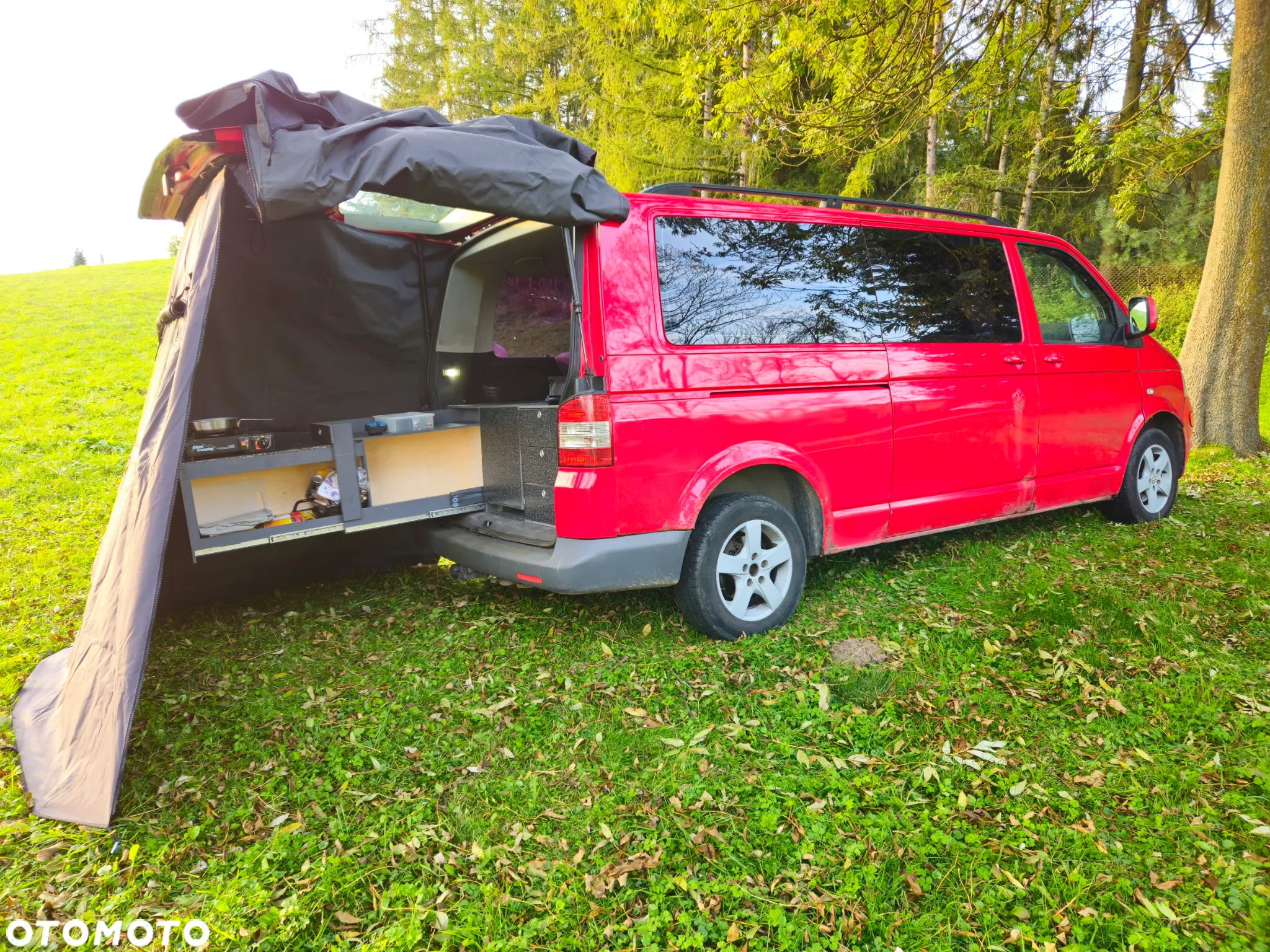 Volkswagen Caravelle - 3