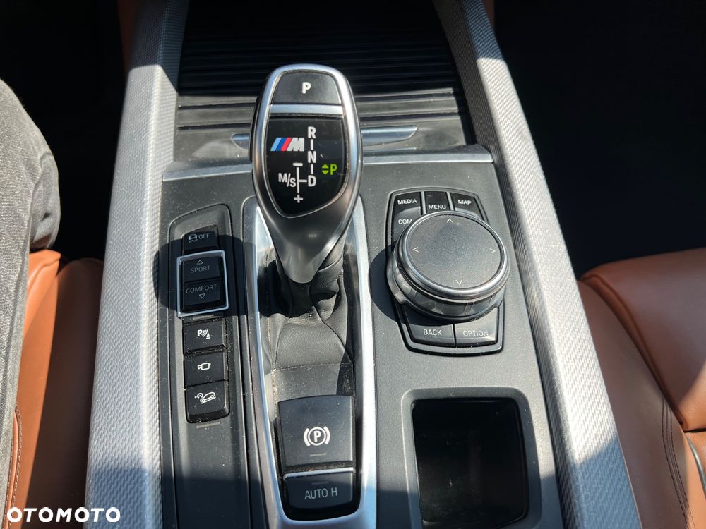 BMW X5 - 25