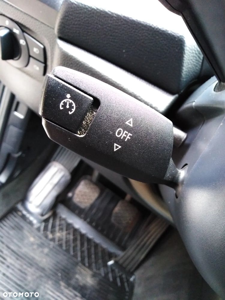 BMW Seria 1 118d DPF - 39