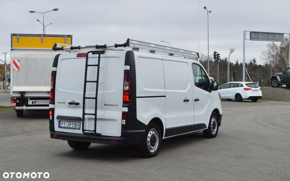 Renault TRAFIC - 5