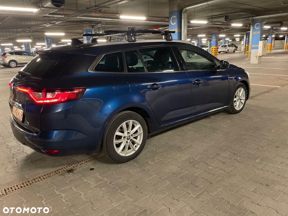 Renault Megane 2017 photo 2