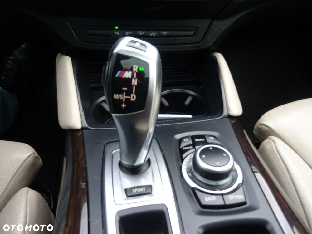 BMW X6M - 17