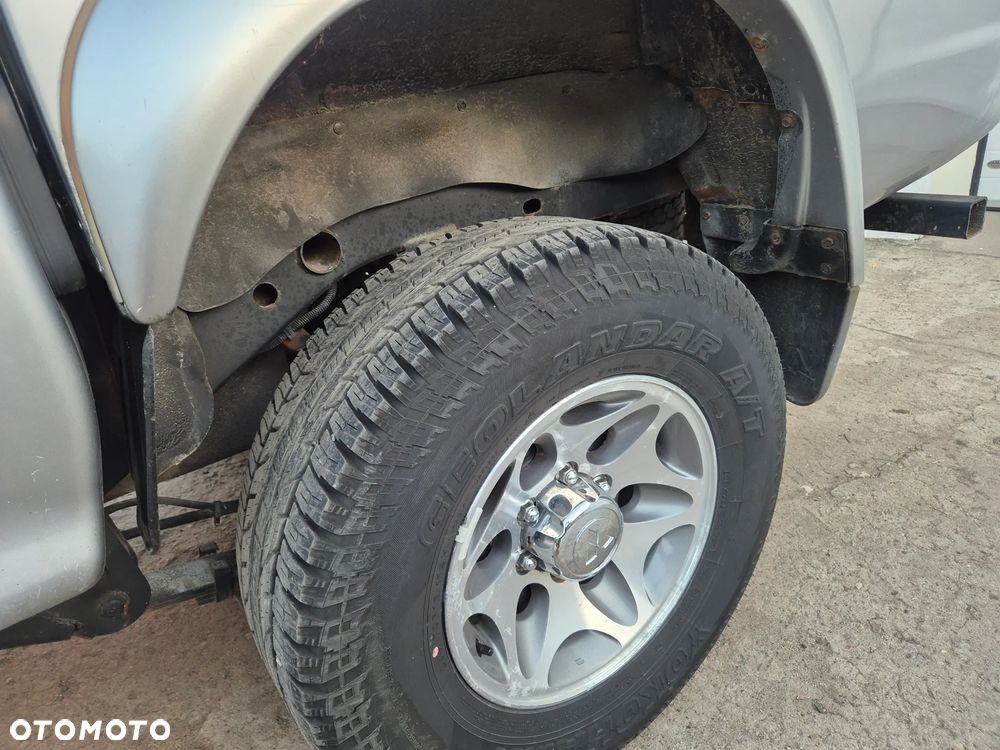 Mitsubishi L200 - 18