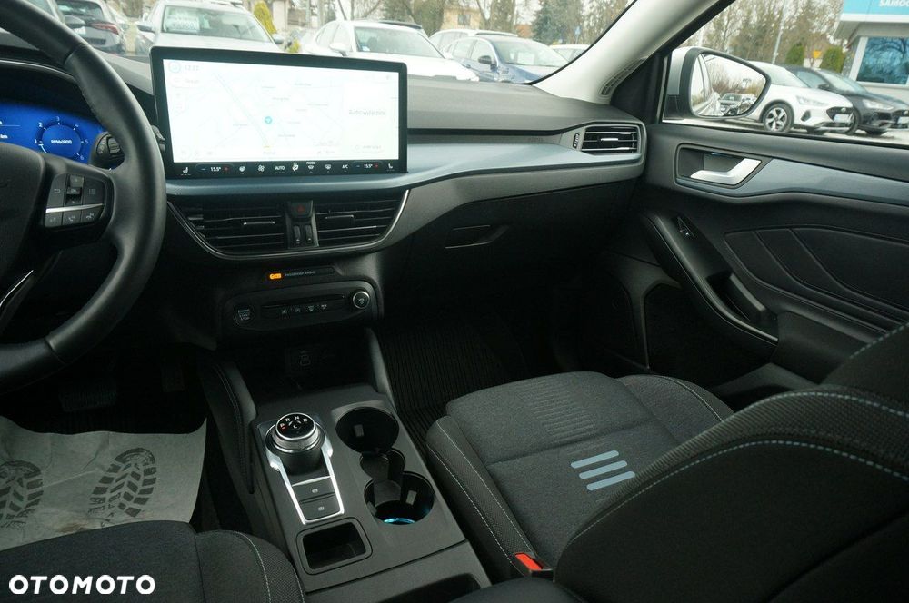 Ford Focus - 16