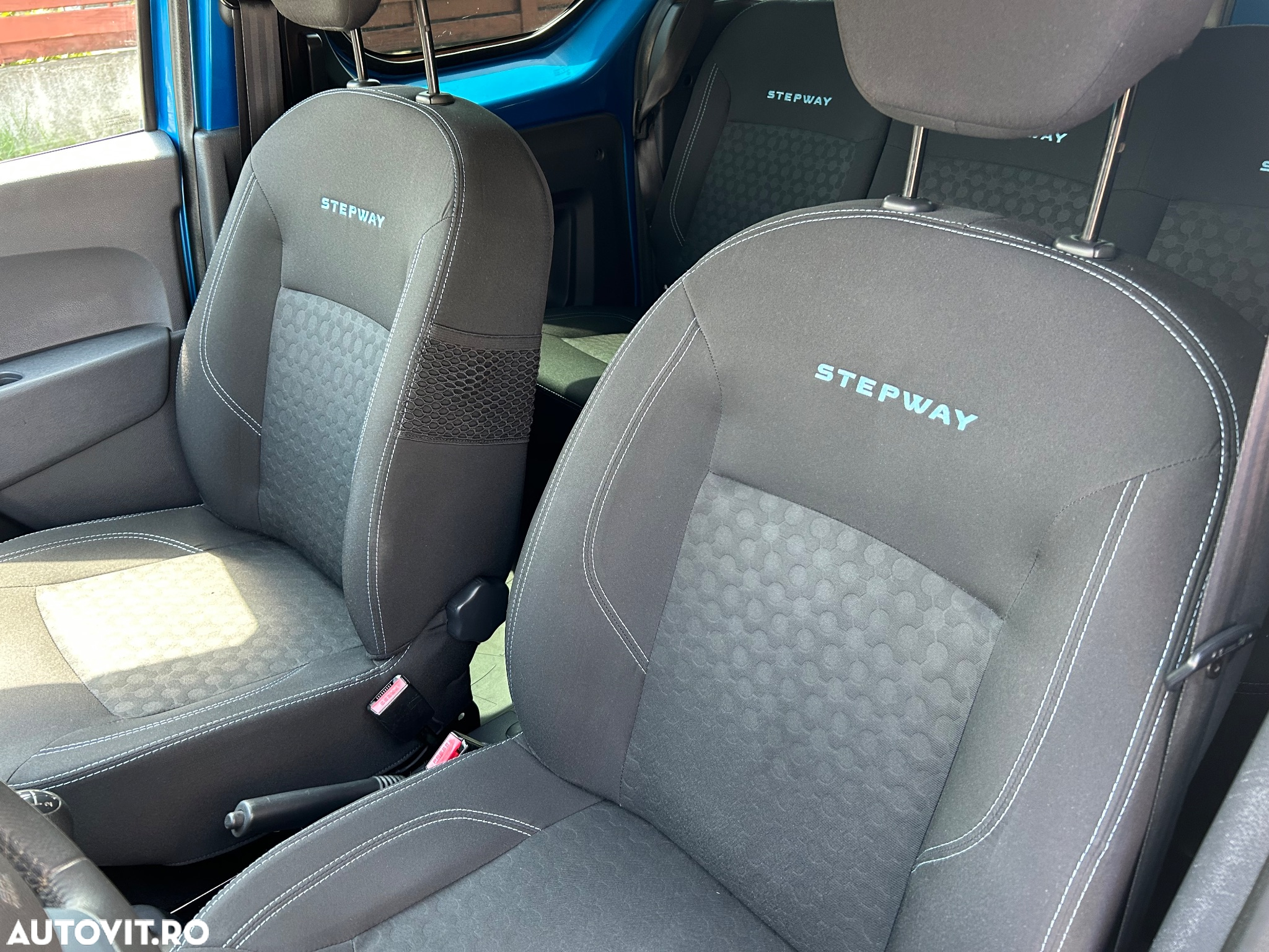 Dacia Dokker 1.5 dCi 90 CP Stepway - 15