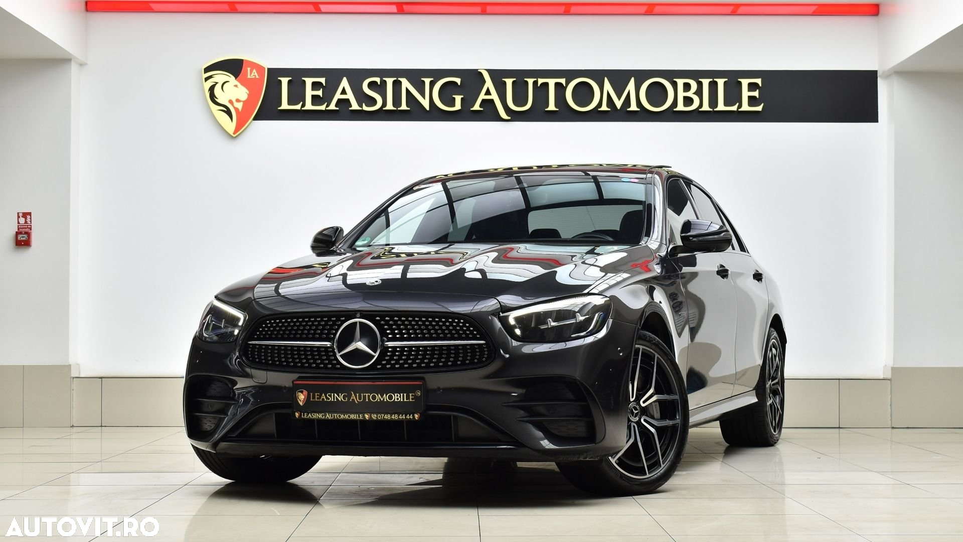 Mercedes-Benz E 220 d 4Matic 9G-TRONIC AMG Line - 2