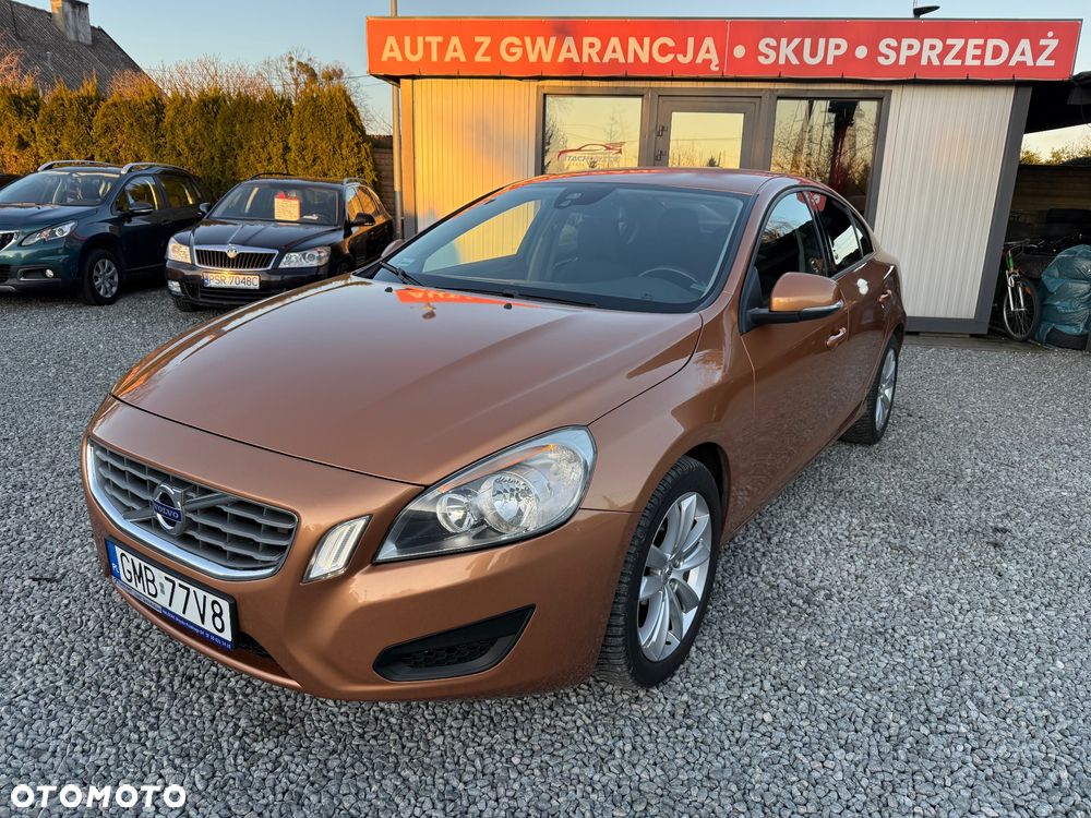 Volvo S60 D3 Geartronic R-Design - 22