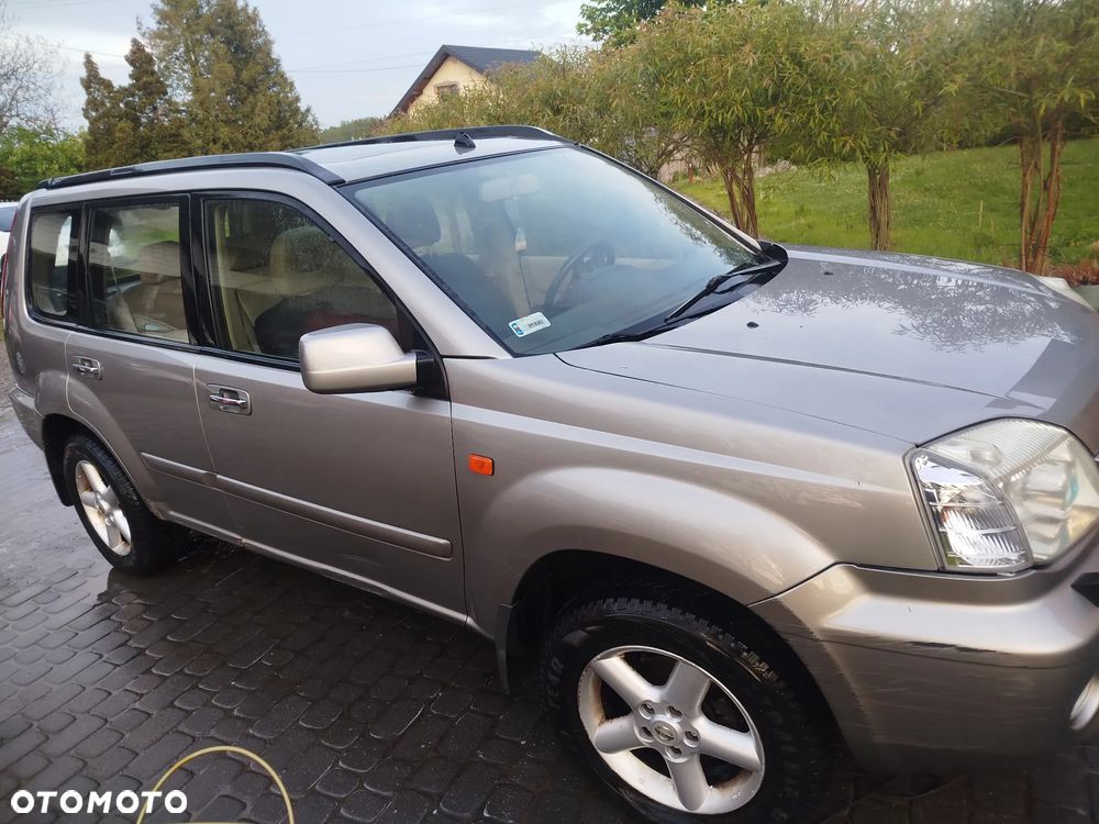 Nissan X-Trail 2.0 4x4 Comfort - 2