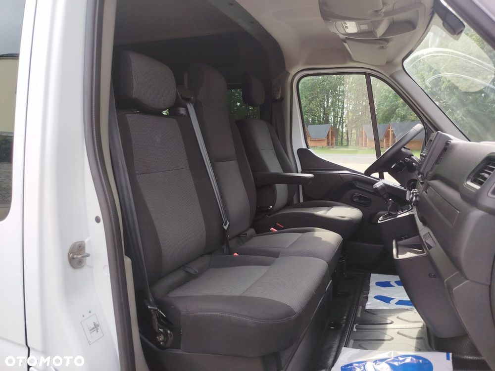 Renault Master - 18