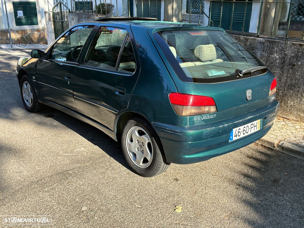 Peugeot 306 1.4 Premium Pack - 35