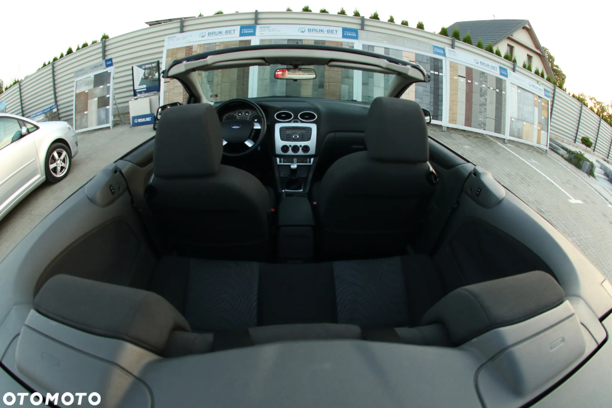 Ford Focus - 33