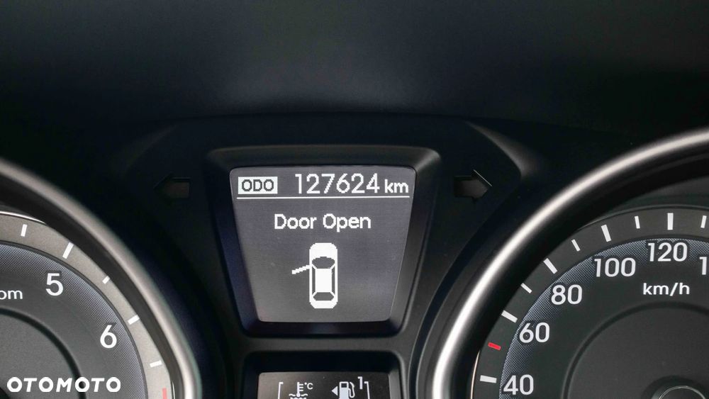 Hyundai i30 1.4 Premium - 16