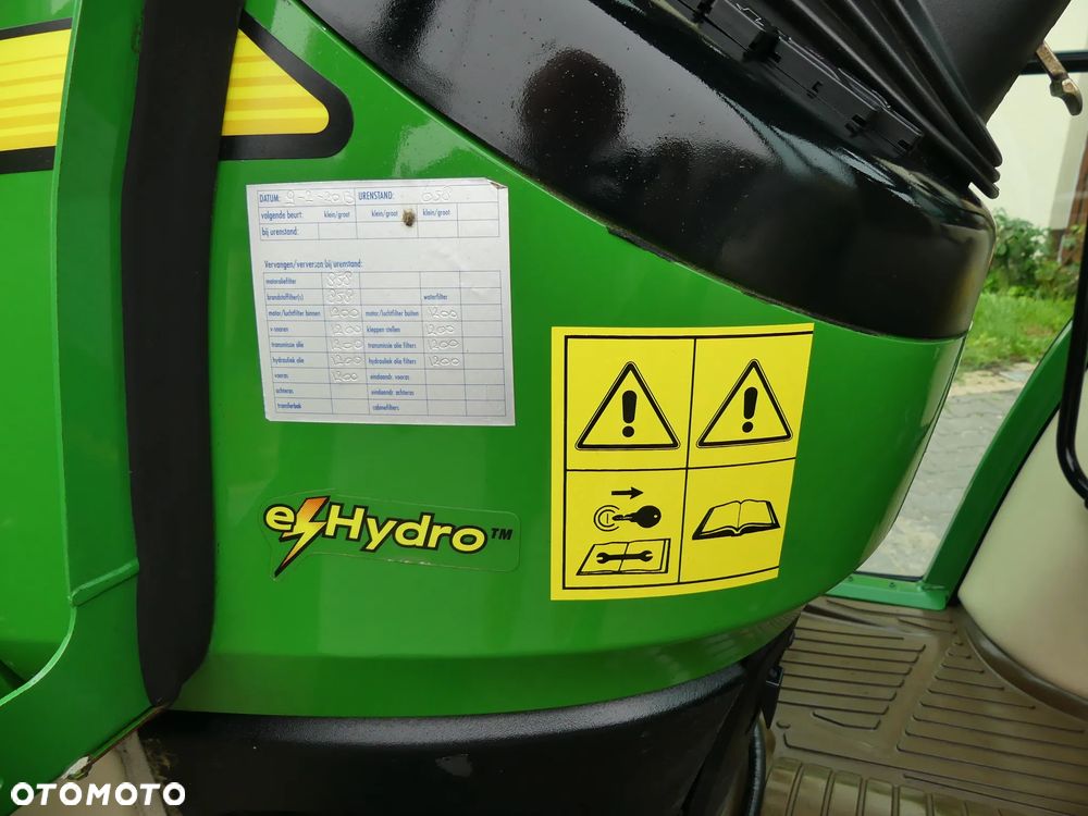 John Deere 3720*HYDRO*44KM*4X4*TUR JOHN DEERE - 8