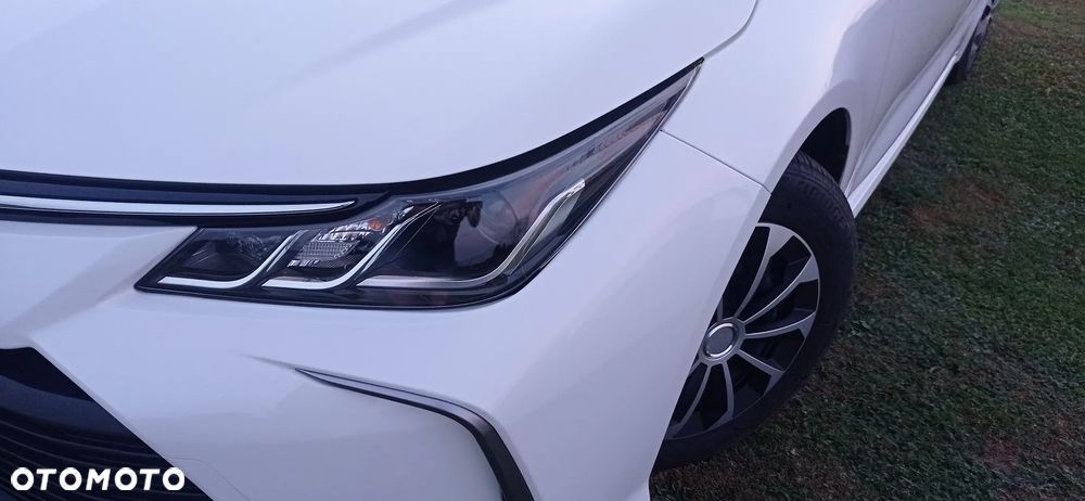 Toyota Corolla - 25