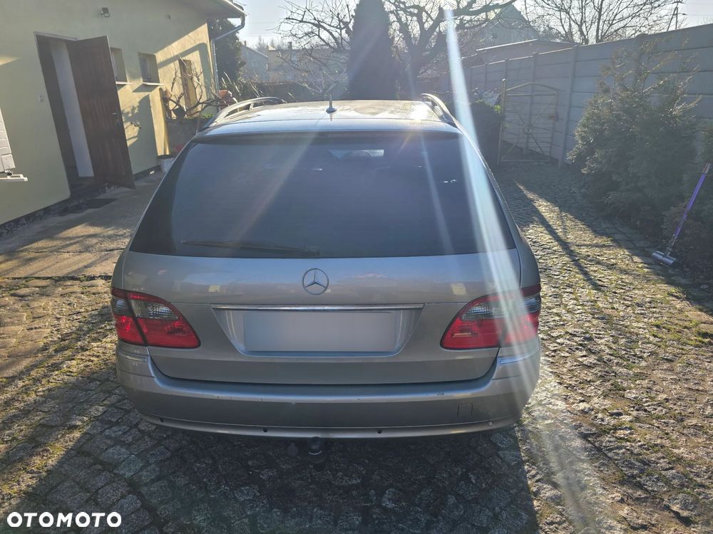 Mercedes-Benz Klasa E 320 CDI 7G-TRONIC Avantgarde BusinessEDITION - 3