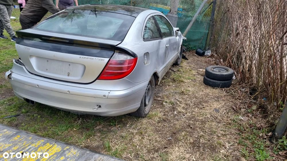MERCEDES C220 Na Czesci Wszystkie Czesci ! - 3