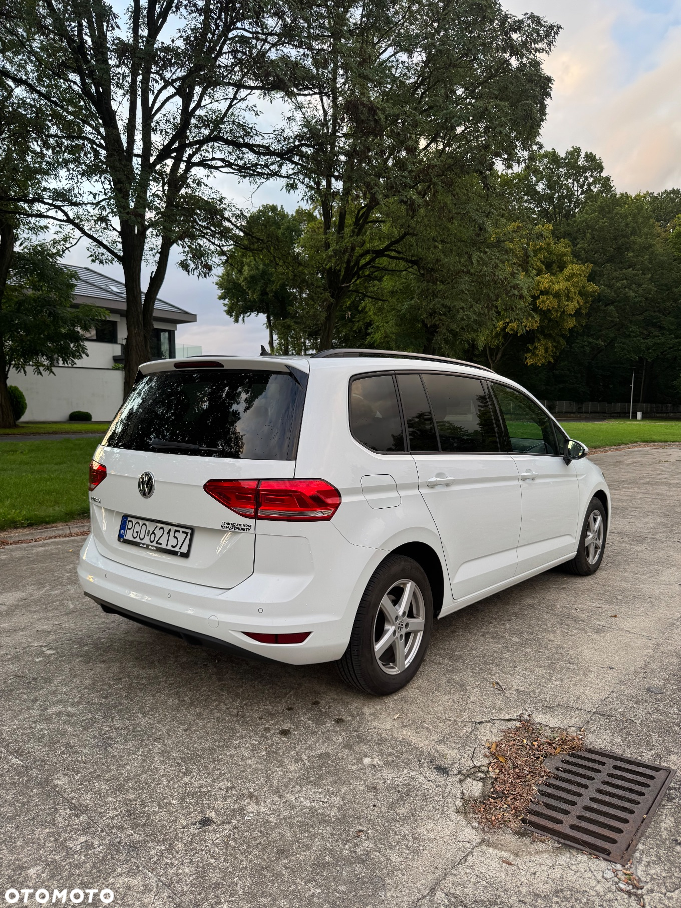 Volkswagen Touran - 6