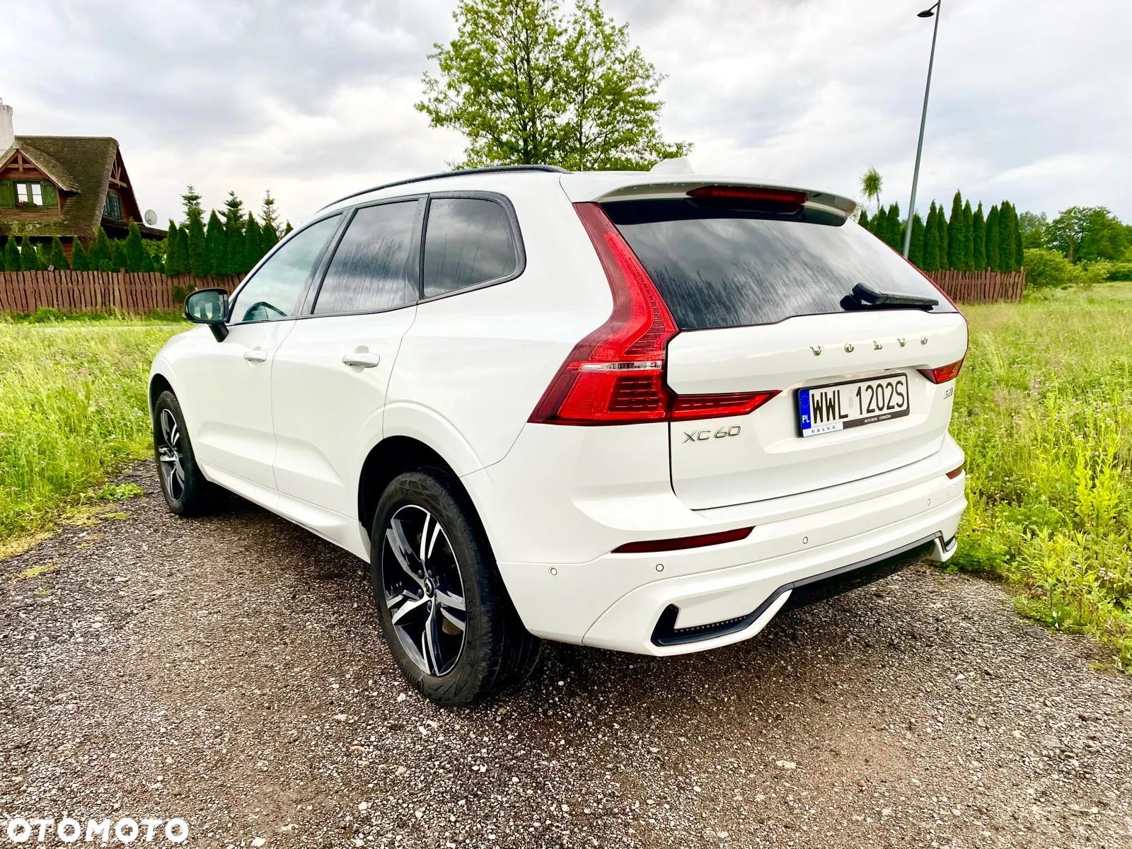 Volvo XC 60 T5 AWD R-Design - 5