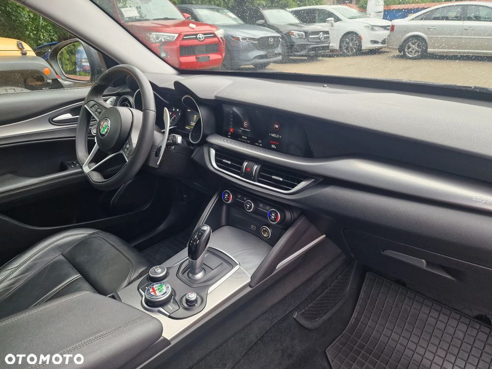 Alfa Romeo Stelvio 2.0 Turbo TI Q4 - 9