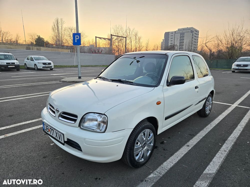 Nissan Micra 1.4 CVT Luxury - 1