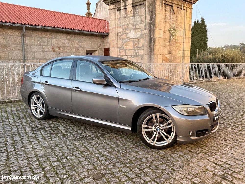 BMW 318 d - 23