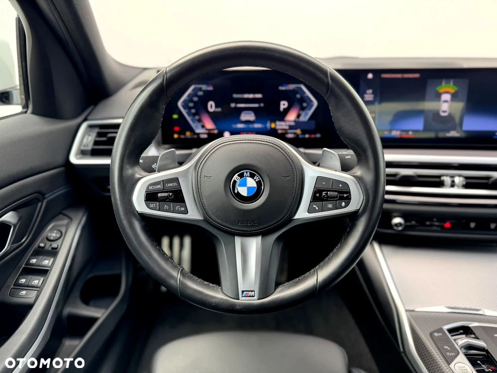 BMW Seria 3 318i - 14