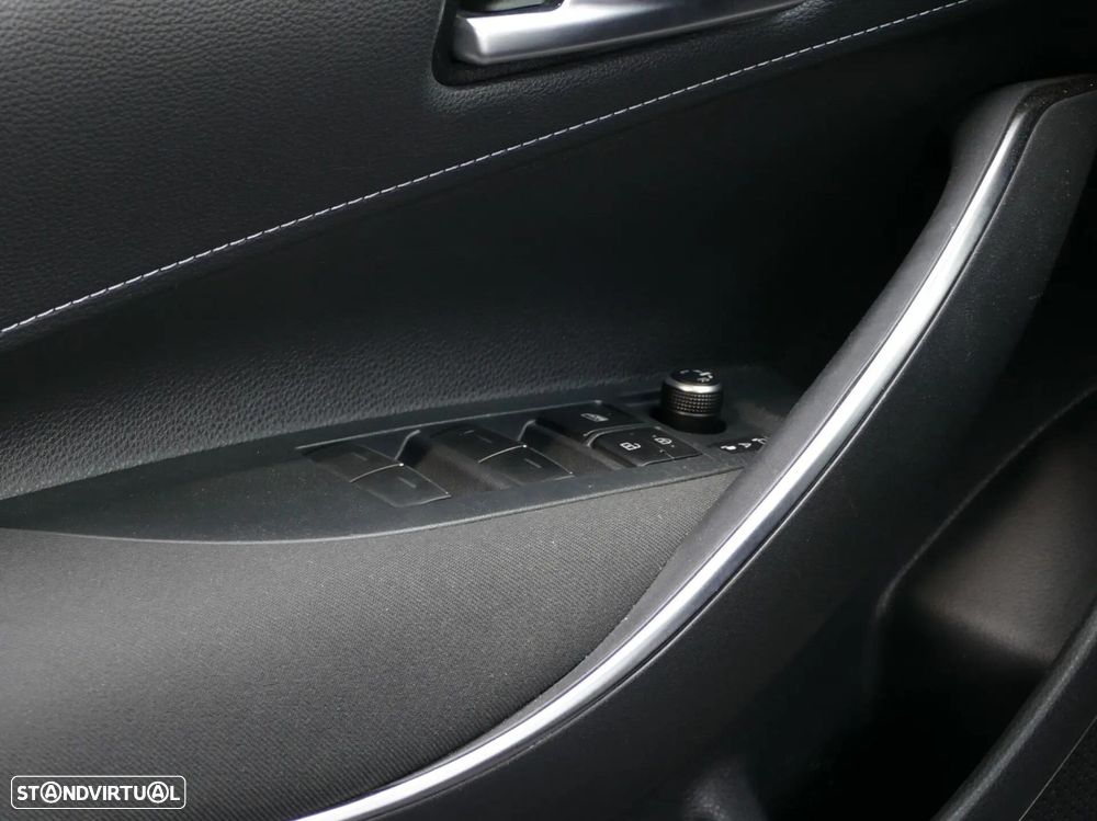 Toyota Corolla 1.8 Hybrid Active - 34