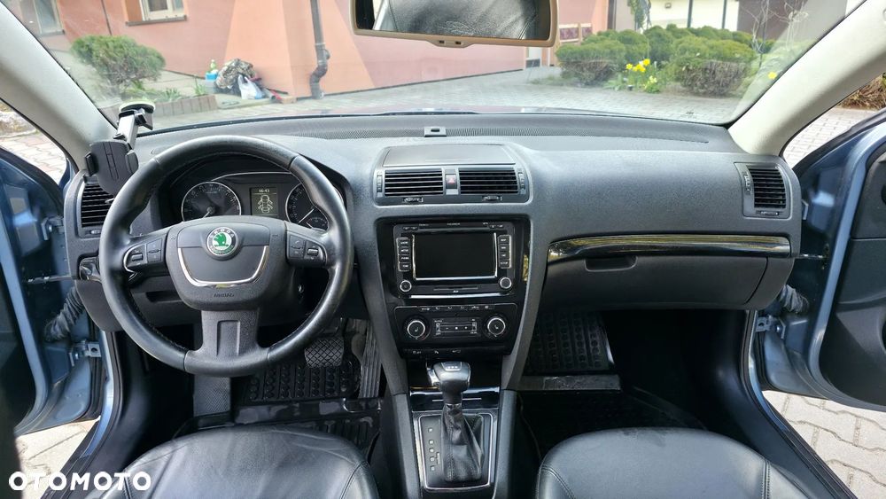 Skoda Octavia 2.0 TDI DPF DSG Laurin & Klement - 20