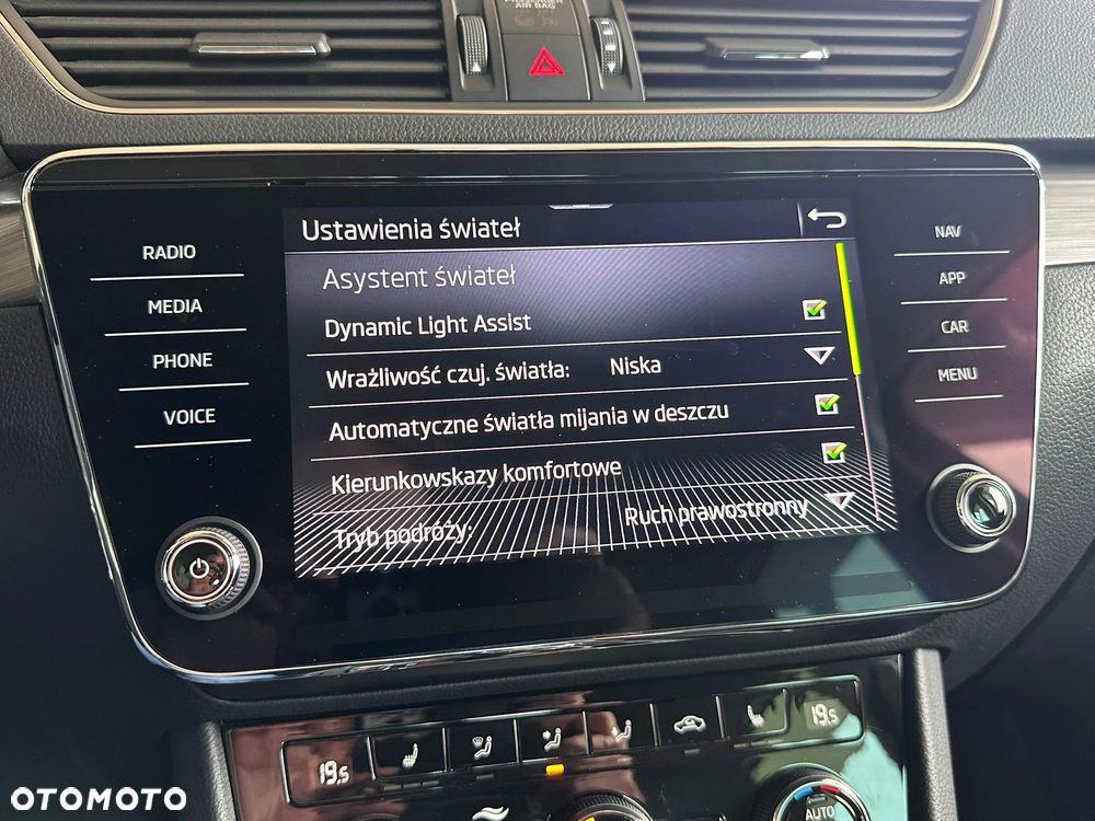 Skoda Superb 2.0 TSI Style DSG - 20