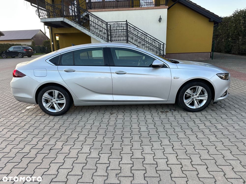 Opel Insignia - 16