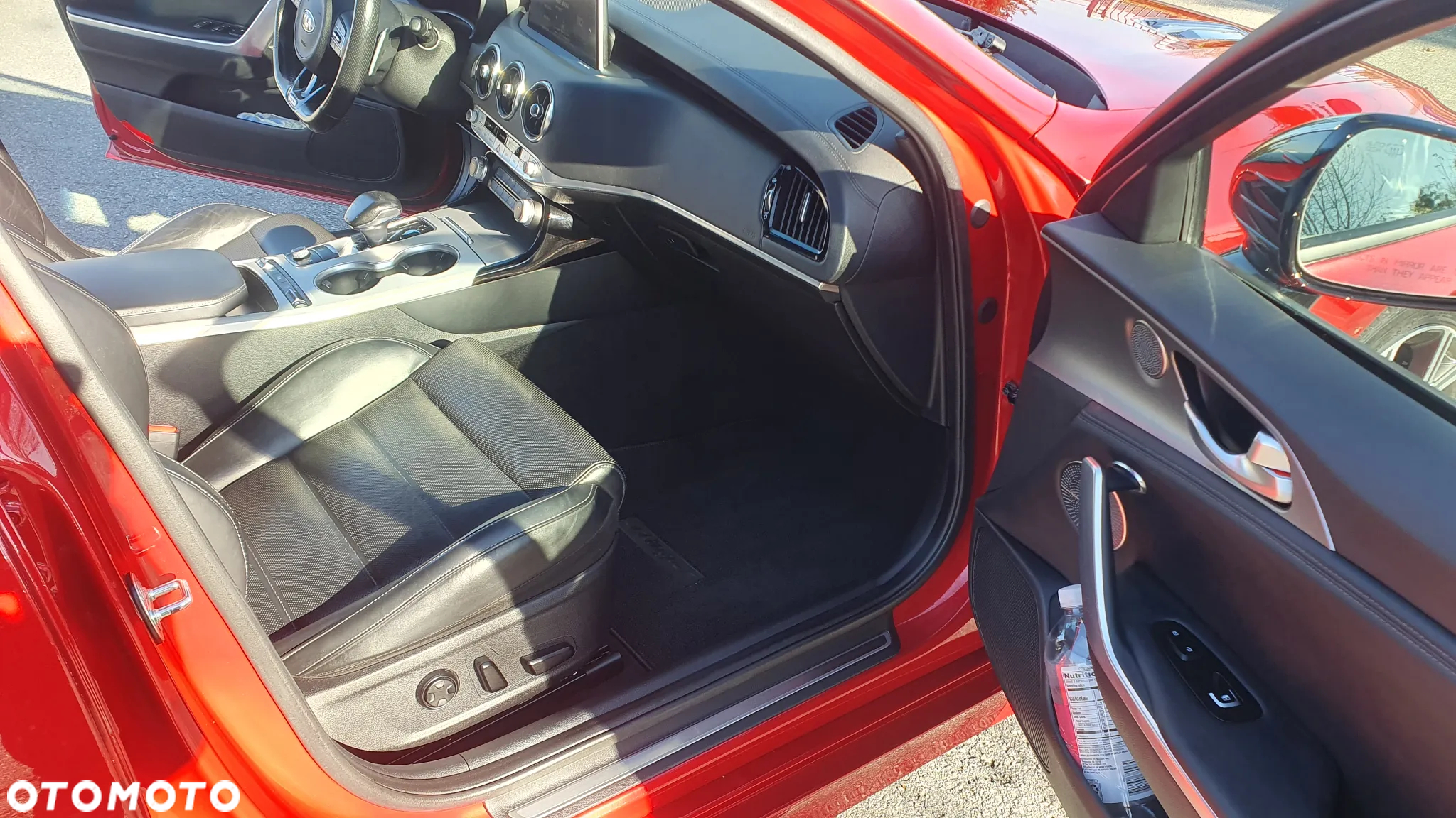 Kia Stinger 3.3 T-GDI V6 GT AWD - 11