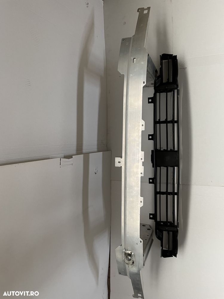 Tragar trager BMW seria 7 G11 G12 deflector intaritura bara grila acti - 6