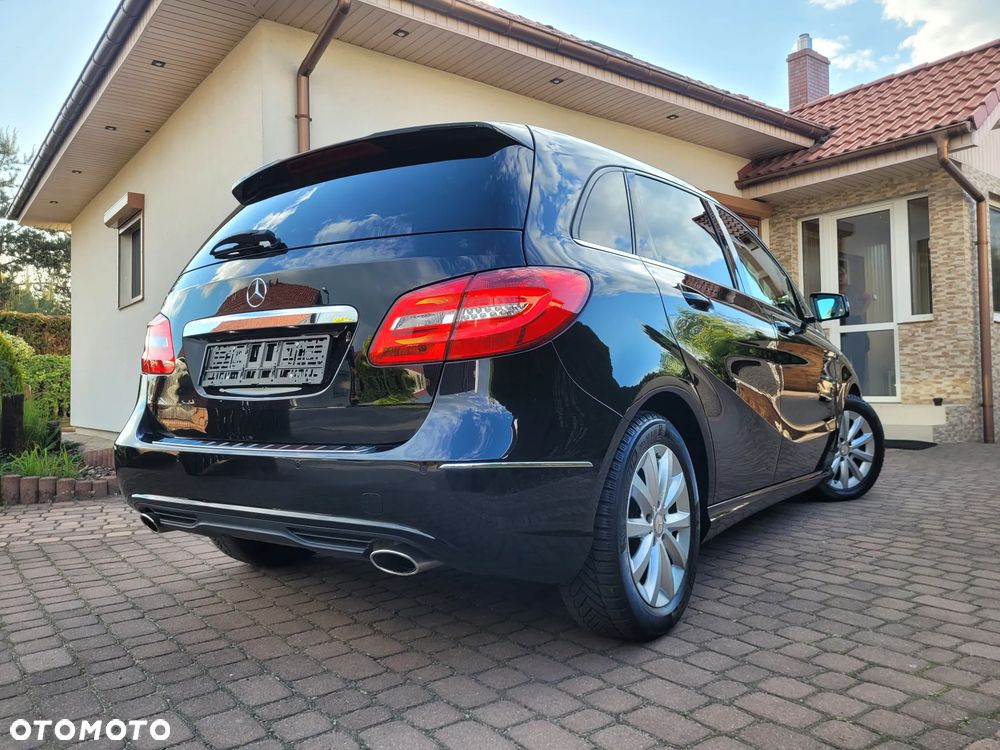 Mercedes-Benz Klasa B 180 CDI (BlueEFFICIENCY) 7G-DCT - 10