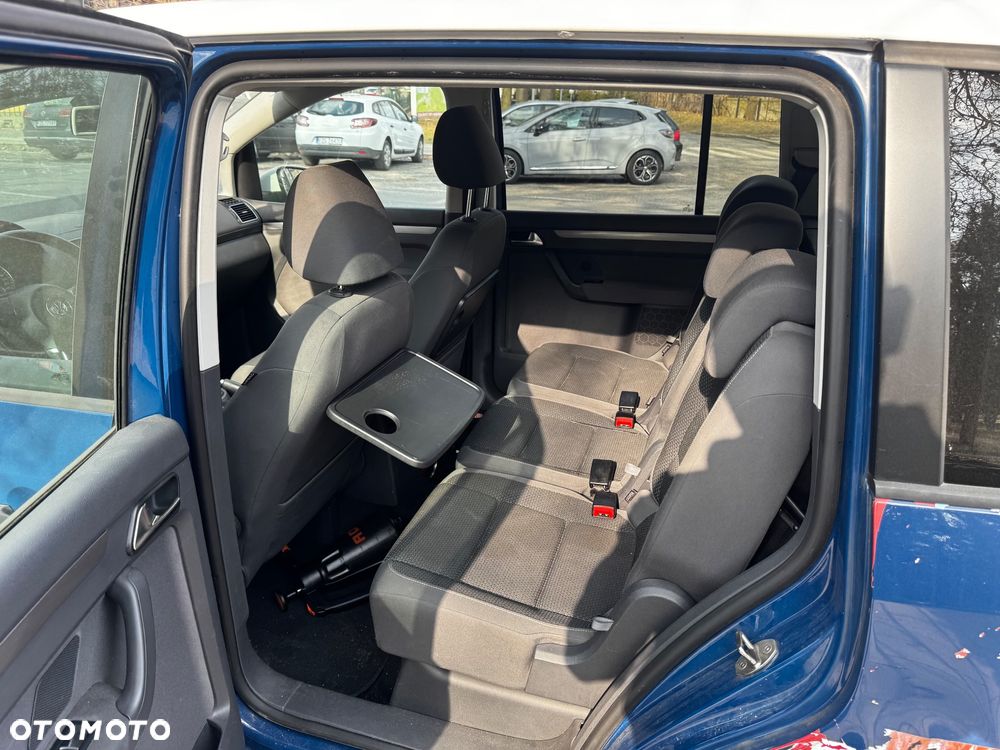 Volkswagen Touran 1.6 TDI DPF Comfortline - 8