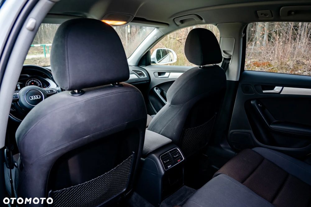 Audi A4 Allroad 2.0 TDI Quattro - 37