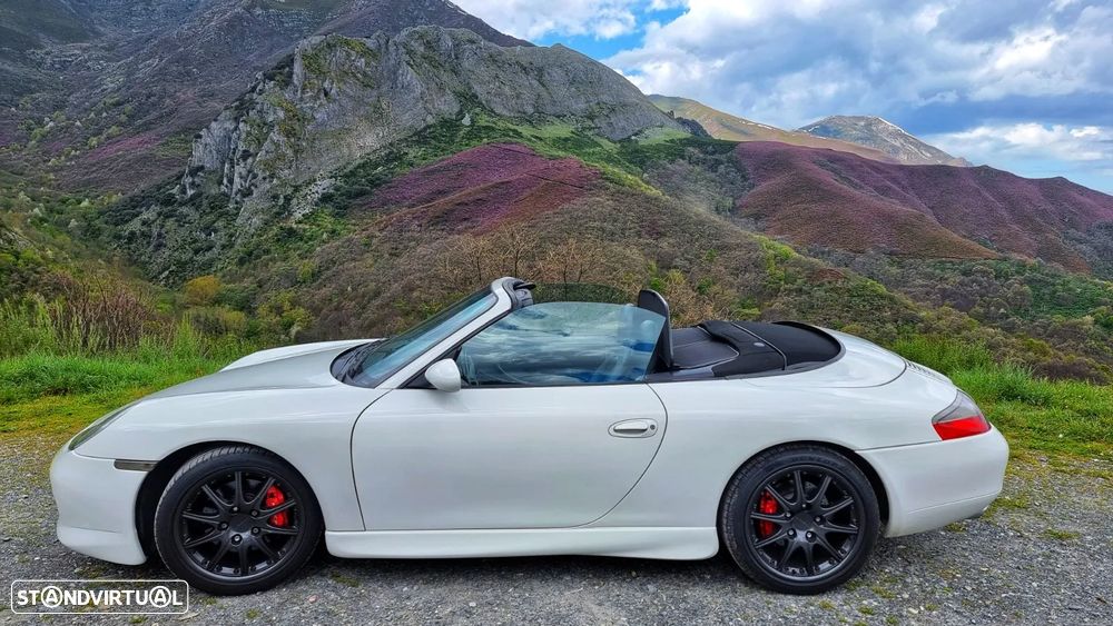 Porsche 911 Série F - 4