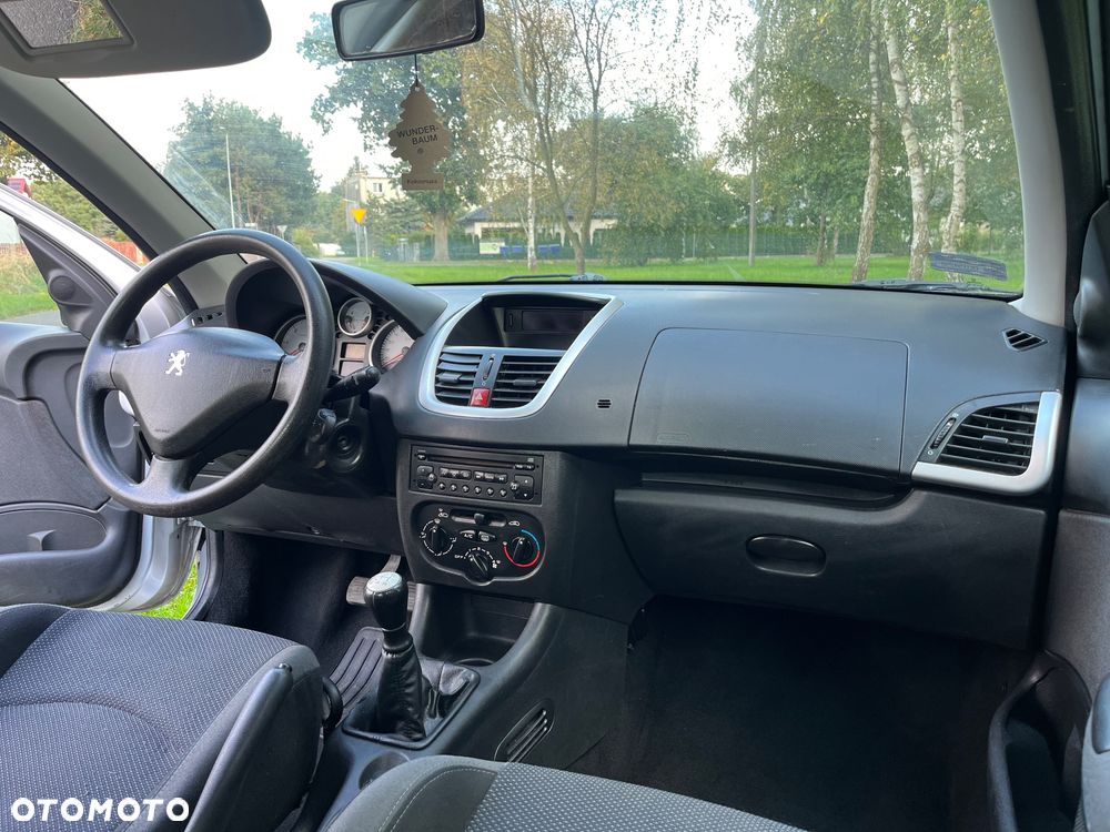 Peugeot 206 plus - 5