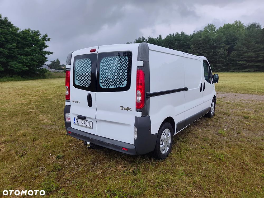 Renault Trafic - 10
