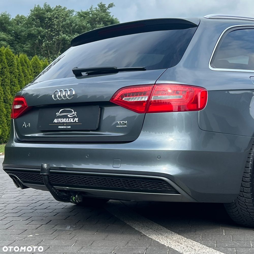 Audi A4 Avant 2.0 TDI DPF quattro S tronic S line Sportpaket - 12