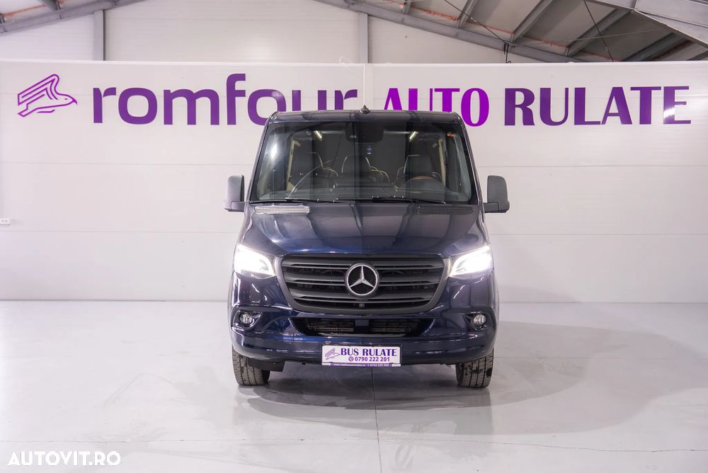 Mercedes-Benz Sprinter - 2