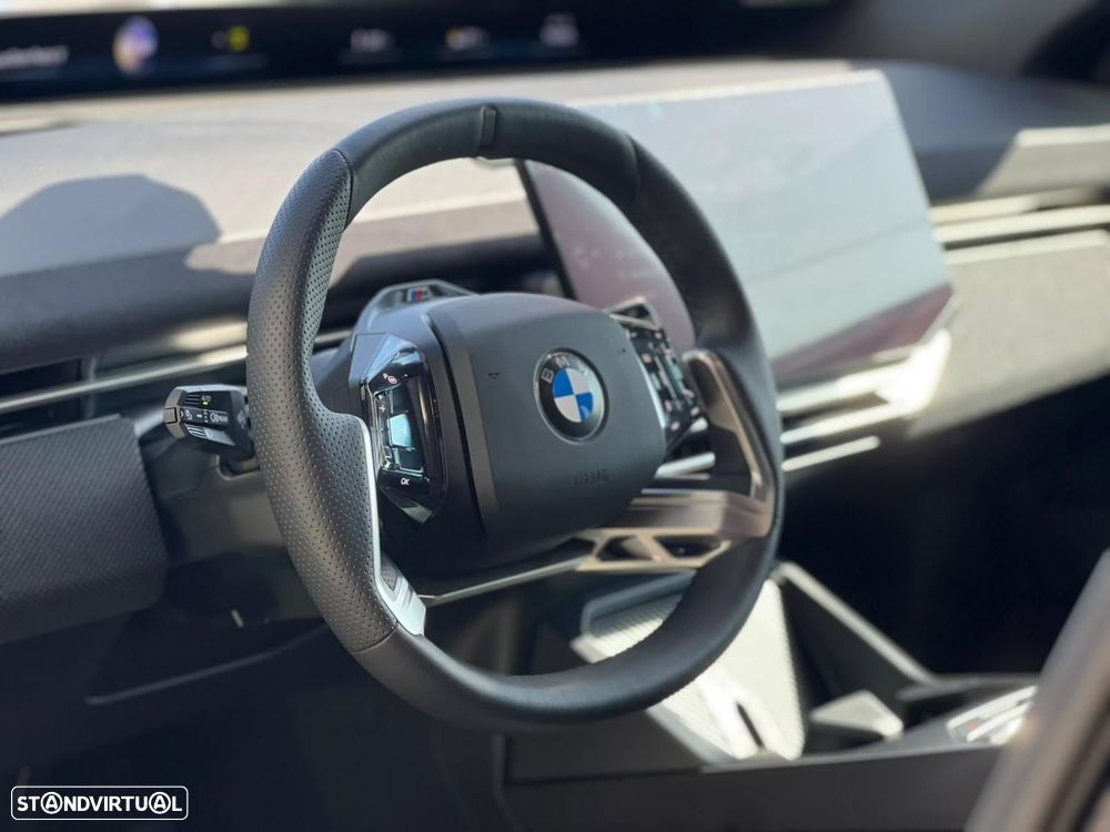 BMW iX3 50 xDrive Pack Desportivo M - 6