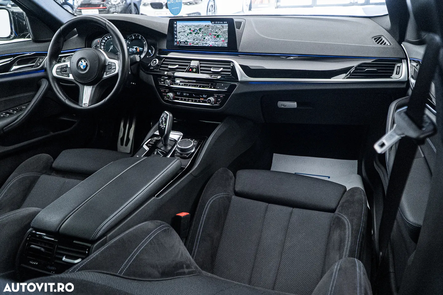 BMW Seria 5 520d Aut. M Sport Edition - 2
