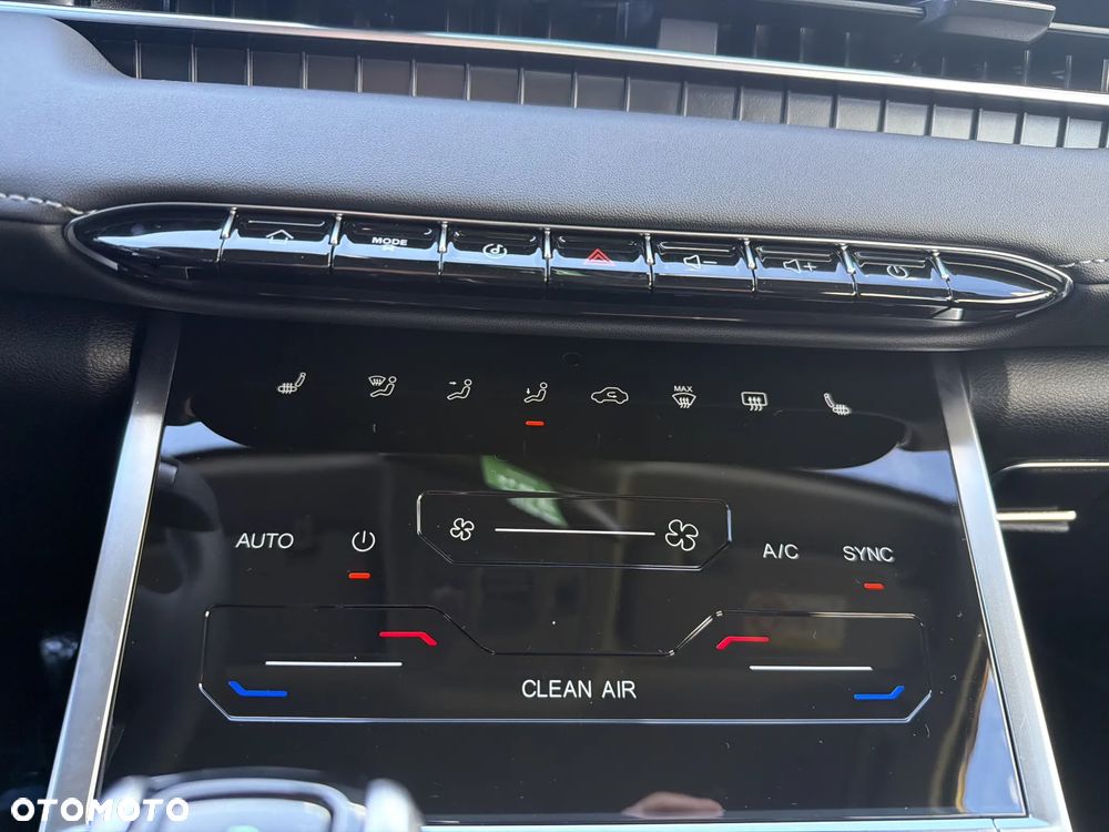 Chery Tiggo 4 1.5 GDI HEV Comfort DHT - 22