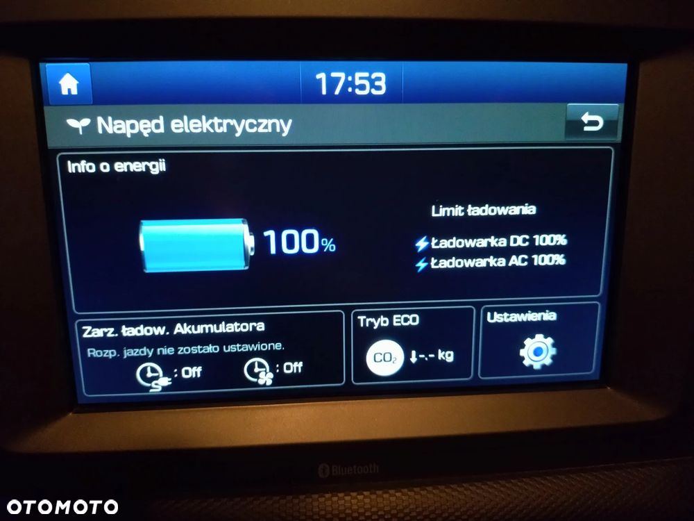 Hyundai Kona 39kWh Style - 8