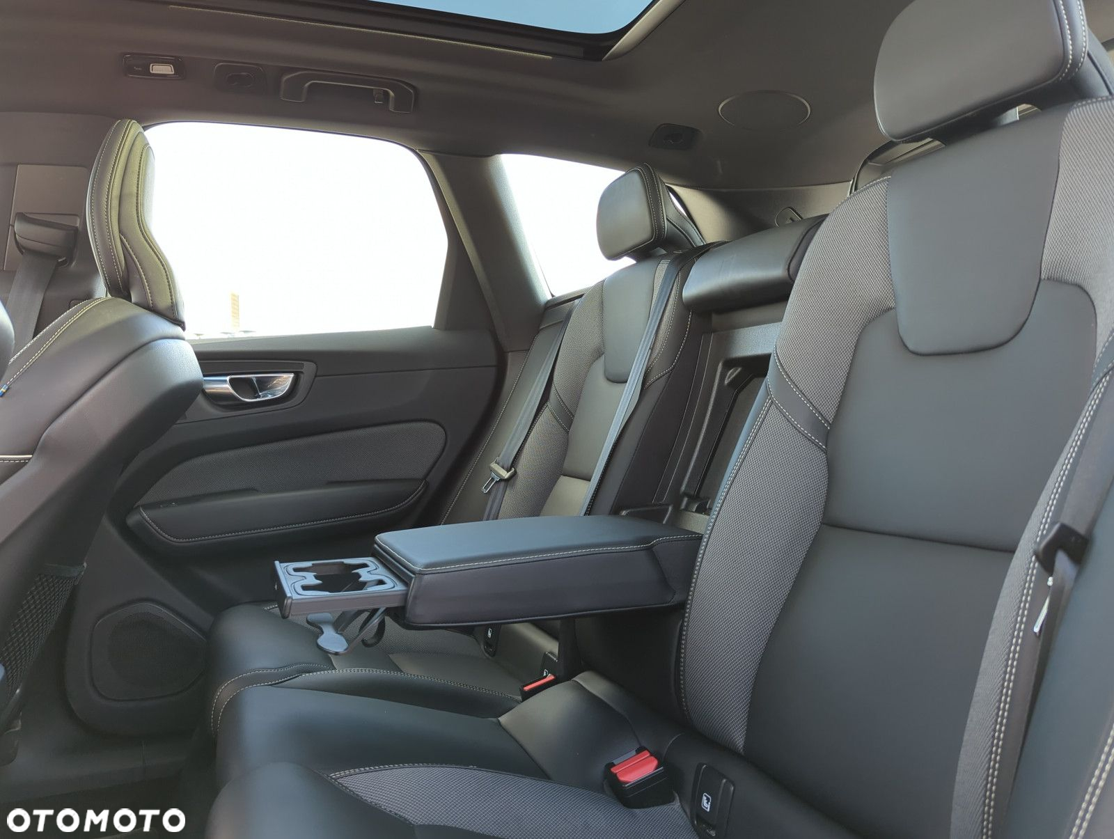 Volvo XC 60 - 16