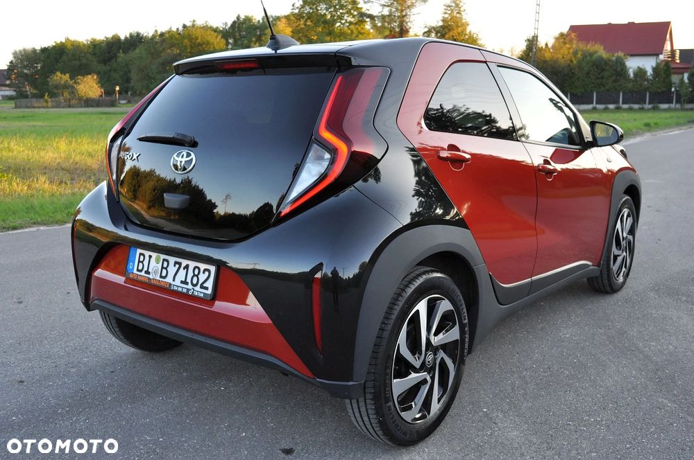 Toyota Aygo X 1.0 VVT-i Style CVT - 8