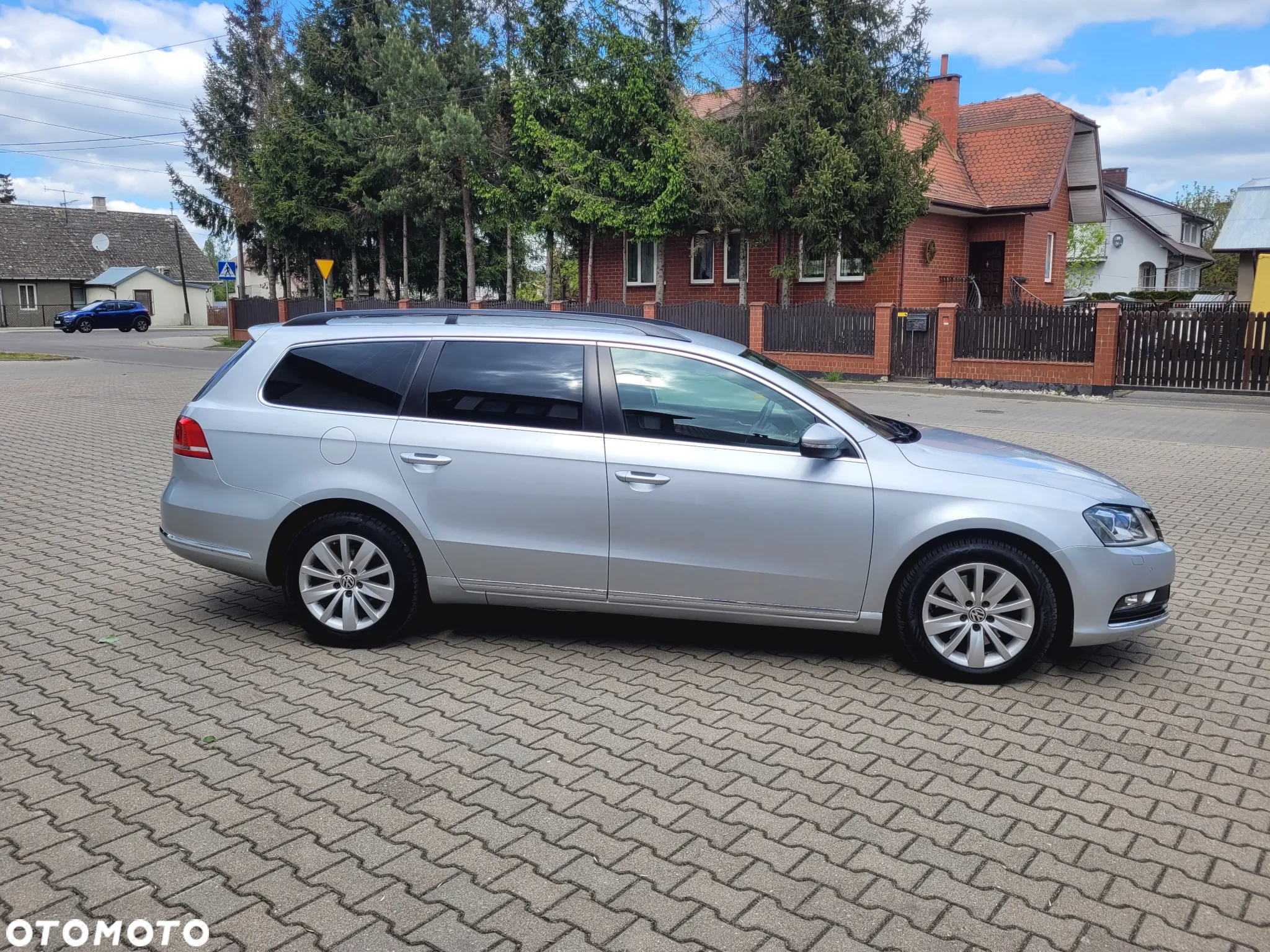 Volkswagen Passat 2.0 TDI Comfortline DSG - 16
