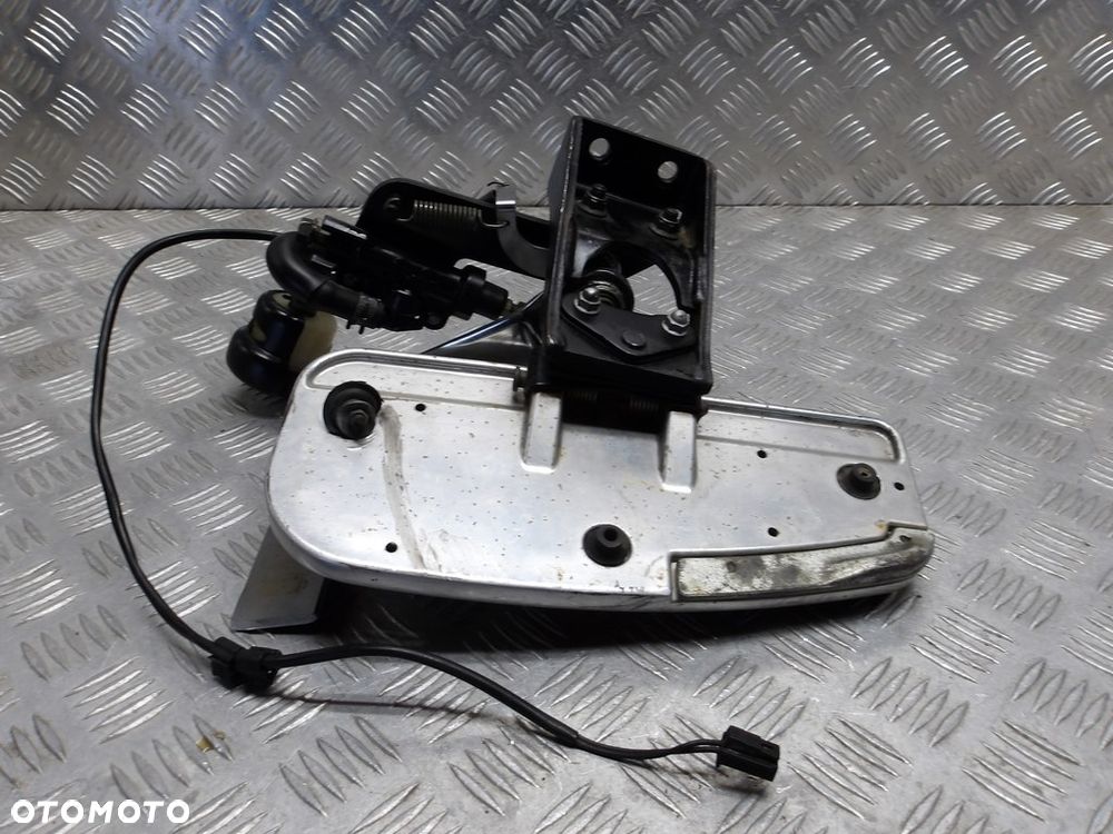 Set podest kierowcy kompletny prawy YAMAHA XV 1700 ROAD STAR 04-07r   PN. 5VN-27420-00 - 6